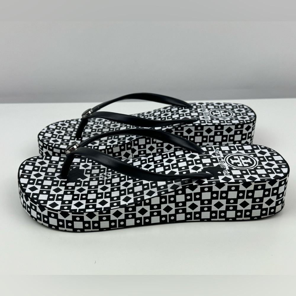 Tory Burch Black and White Sandals - Picture 8 of 14